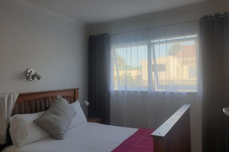 Photo of property in 2/56 Golf Road, Tahunanui, Nelson, 7011