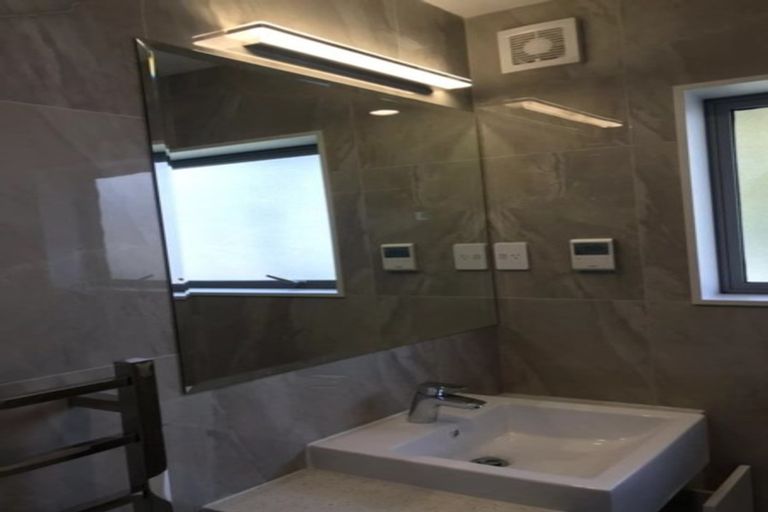 Photo of property in 58 Laurel Oak Drive, Schnapper Rock, Auckland, 0632