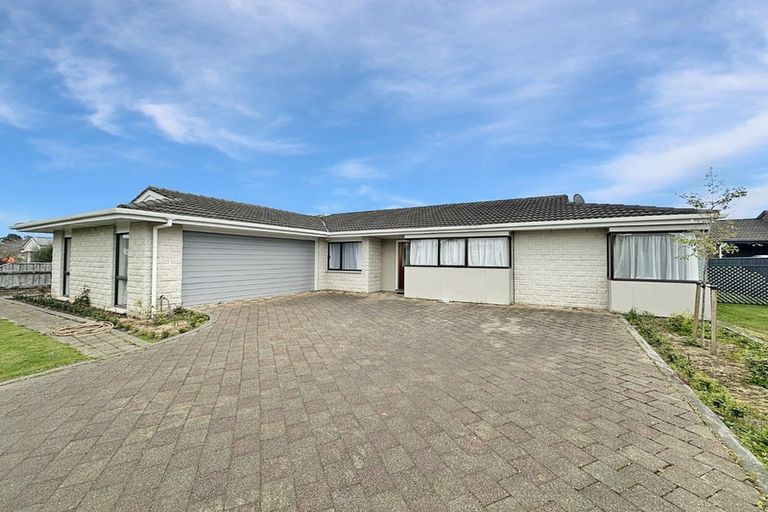 Photo of property in 4 Norfolk Drive, Otamatea, Whanganui, 4500