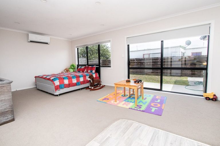 Photo of property in 2/9 Heath Street, Saint Andrews, Hamilton, 3200