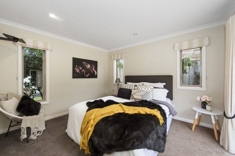 Photo of property in 2 Oldfield Court, Huntington, Hamilton, 3210