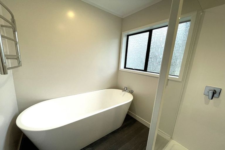 Photo of property in 1 Breadalbane Road, Havelock North, 4130