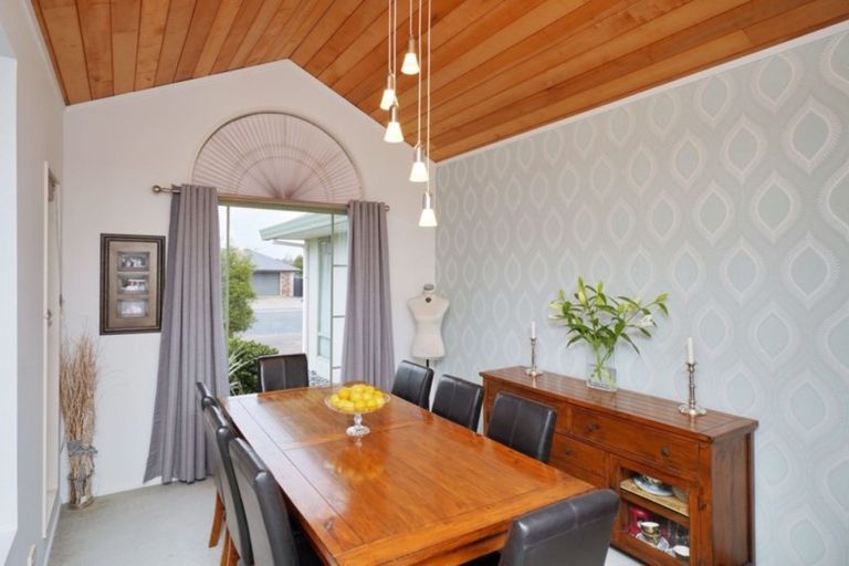 Photo of property in 13 Welsford Street, Woodend, 7610