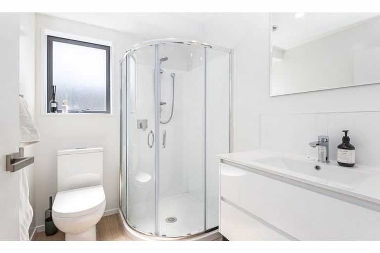 Photo of property in 258a Edgeware Road, Edgeware, Christchurch, 8013