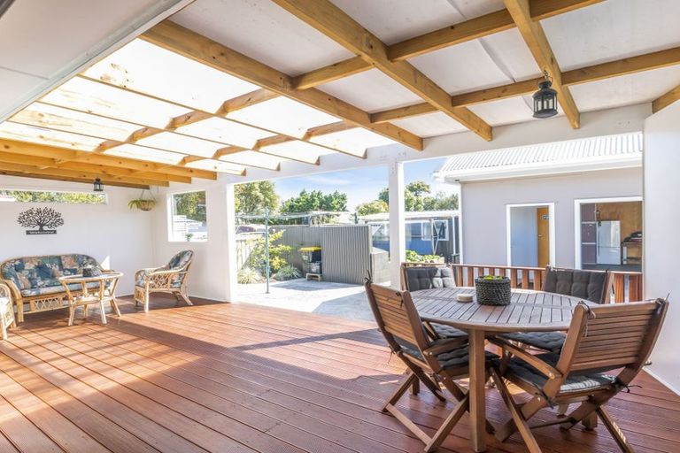 Photo of property in 13 Bentham Street, Westport, 7825