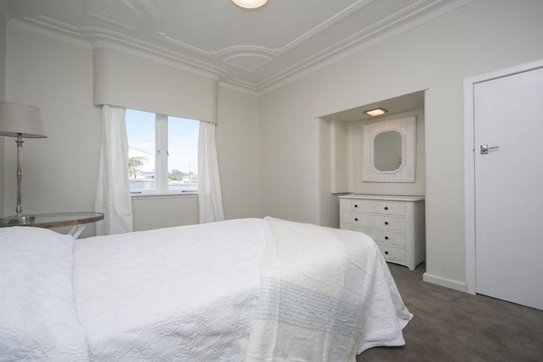 Photo of property in 17 Edward Street, Riverhead, 0820