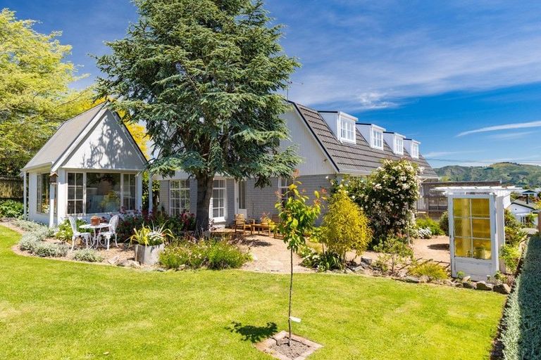 Photo of property in 44 Ranui Crescent, Diamond Harbour, Lyttelton, 8971