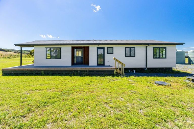 Photo of property in 20 Journeys End, Tapora, 0977