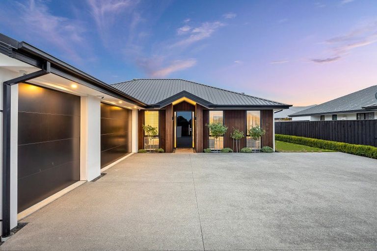 Photo of property in 209 Highsted Road, Casebrook, Christchurch, 8051