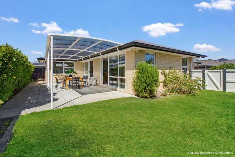 Photo of property in 22 Florence Avenue, Palmerston North, 4414