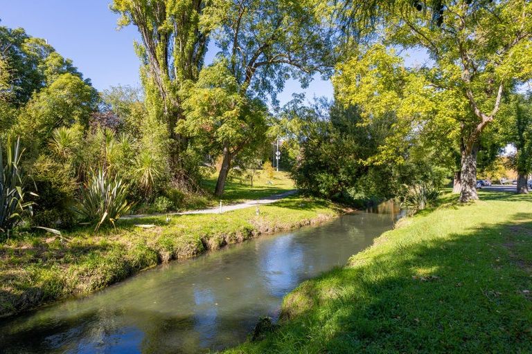 Photo of property in 1/261 Ashgrove Terrace, Somerfield, Christchurch, 8024