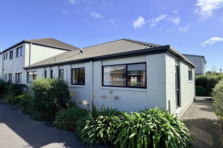 Photo of property in 1/23 Newnham Terrace, Upper Riccarton, Christchurch, 8041