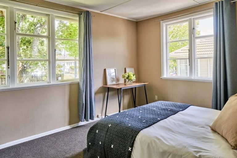 Photo of property in 31 Mungavin Avenue, Ranui, Porirua, 5024