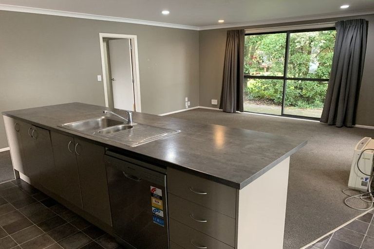 Photo of property in 10 Liston Crescent, Hillcrest, Hamilton, 3216