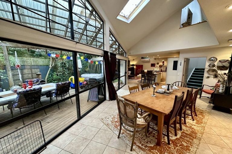 Photo of property in 7c Arkles Strand, Arkles Bay, Whangaparaoa, 0932
