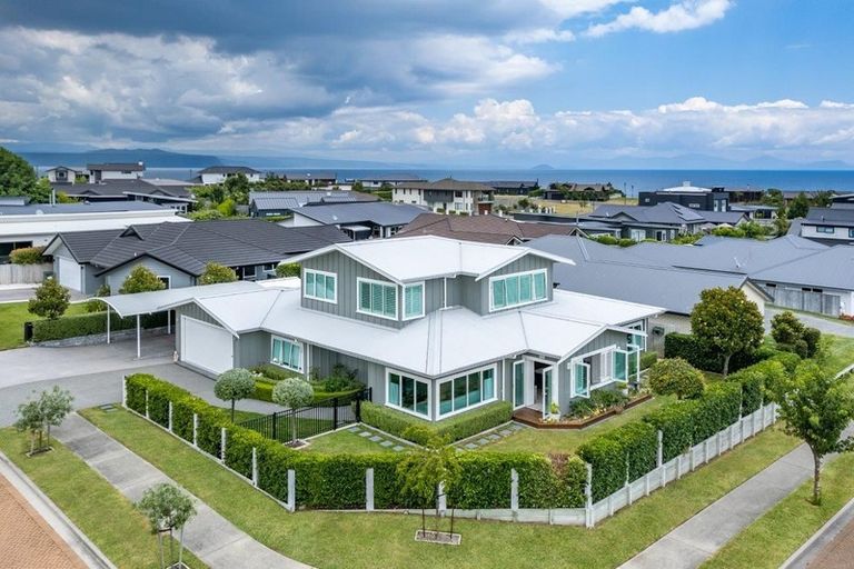 Photo of property in 17 Facilita Avenue, Wharewaka, Taupo, 3330