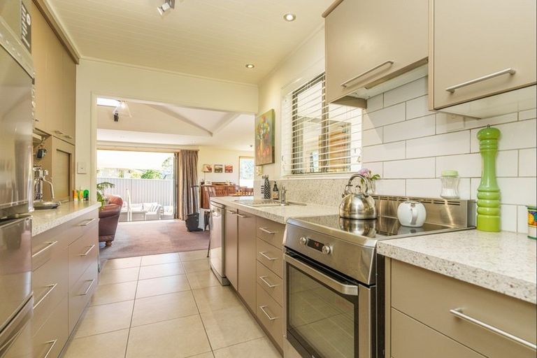 Photo of property in 22 Hood Crescent, Arrowtown, 9302