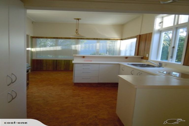Photo of property in 6 Lloyd Avenue, Mount Albert, Auckland, 1025