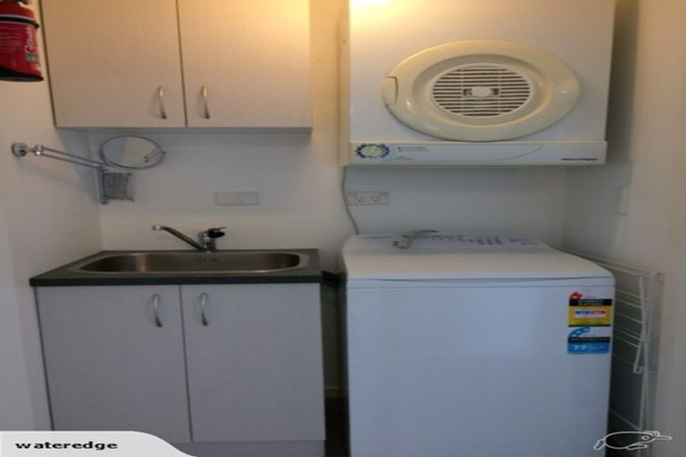 Photo of property in 8 Papaka Road, Ngunguru, Whangarei, 0173