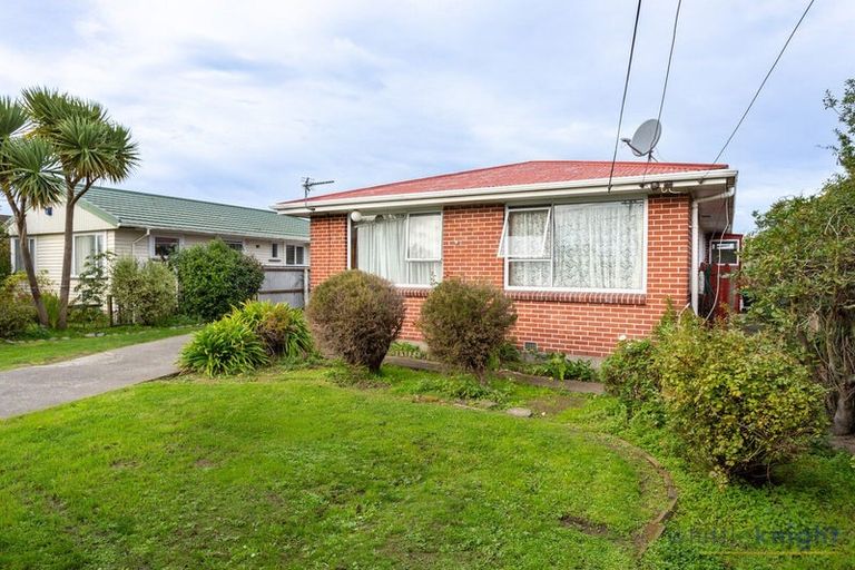 Photo of property in 100 Saint Johns Street, Woolston, Christchurch, 8062