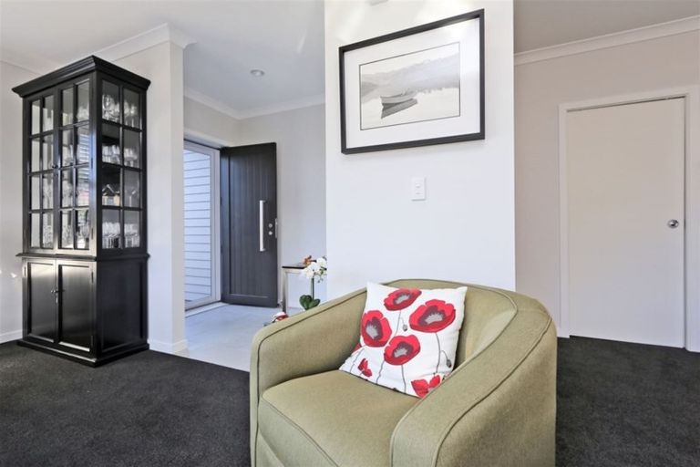 Photo of property in 2 Nichol Place, Greenmeadows, Napier, 4112