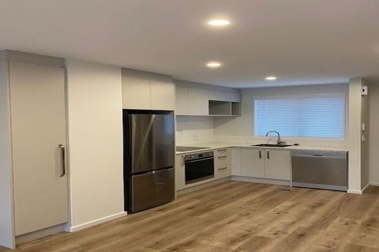 Photo of property in 2/35 Webb Street, St Albans, Christchurch, 8014