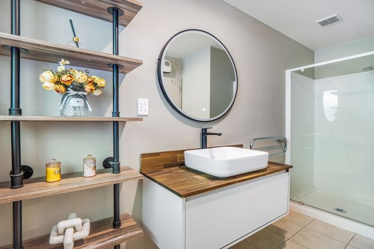 Photo of property in 138 Brougham Street, Addington, Christchurch, 8024