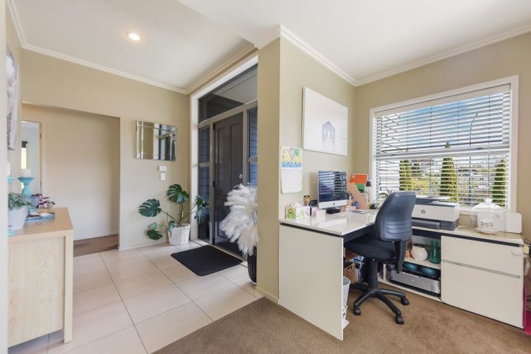 Photo of property in 17 Highview Drive, Wakatu, Nelson, 7011