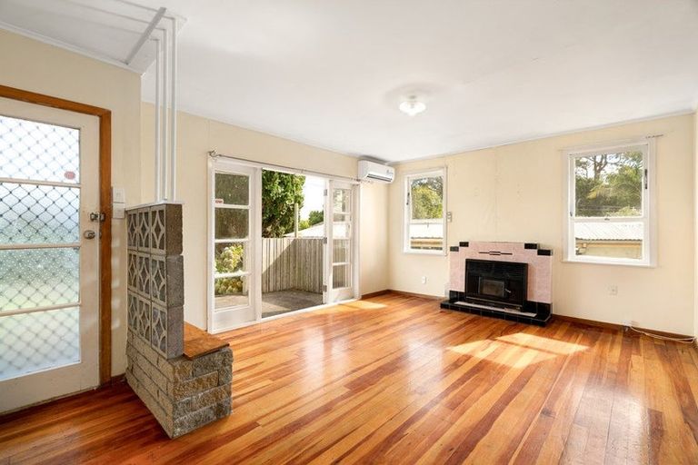 Photo of property in 29c Swaffield Road, Papatoetoe, Auckland, 2025