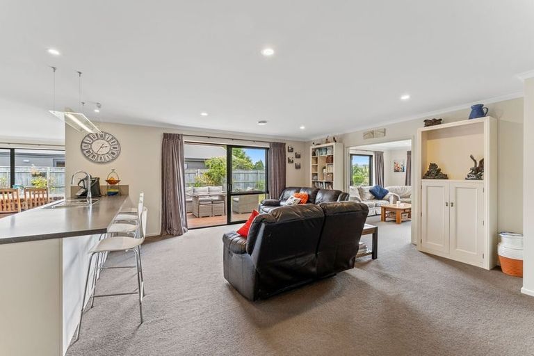 Photo of property in 16 Wanderers Avenue, Brightwater, 7022