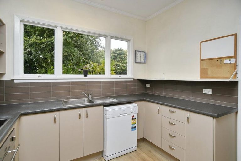 Photo of property in 2/38 Sheldon Street, Woolston, Christchurch, 8023