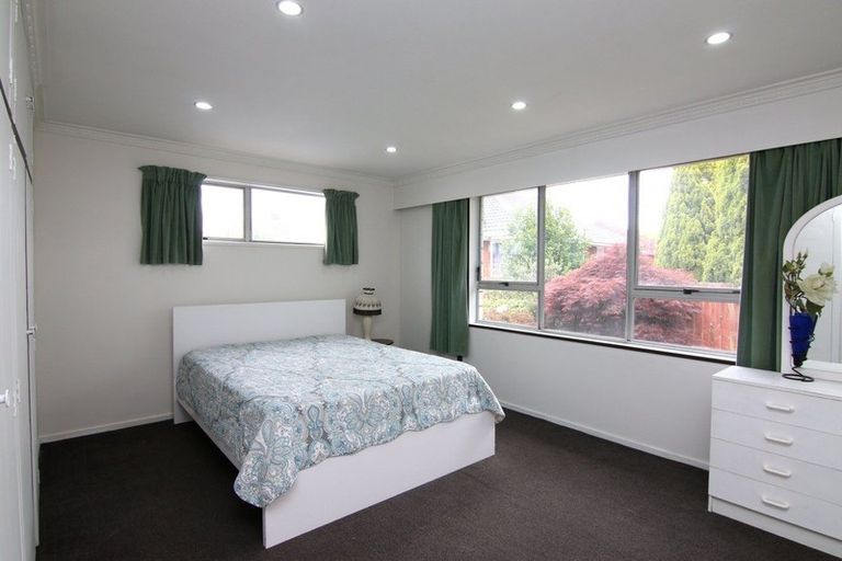 Photo of property in 9a Meadow Street, Papanui, Christchurch, 8052
