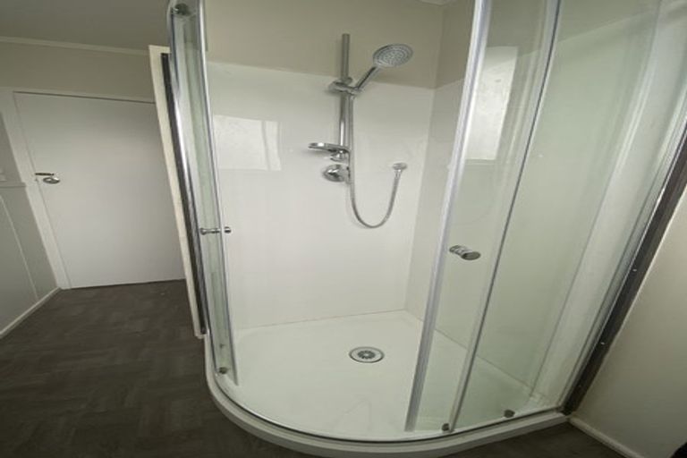 Photo of property in 74 Bader Drive, Mangere, Auckland, 2022