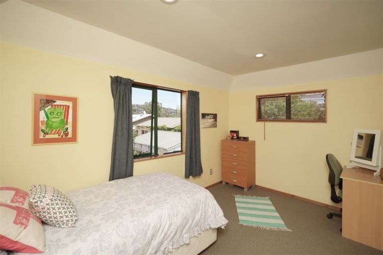 Photo of property in 63a Sandwich Road, Beckenham, Christchurch, 8023