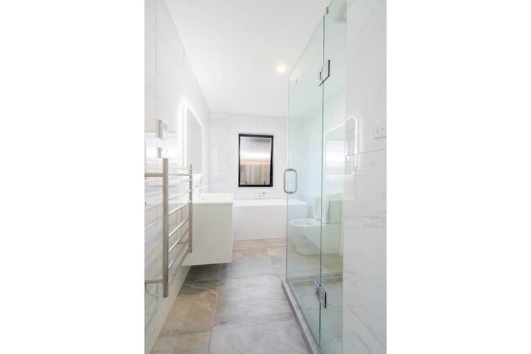 Photo of property in 3 Silver Beech Street, Takanini, 2110