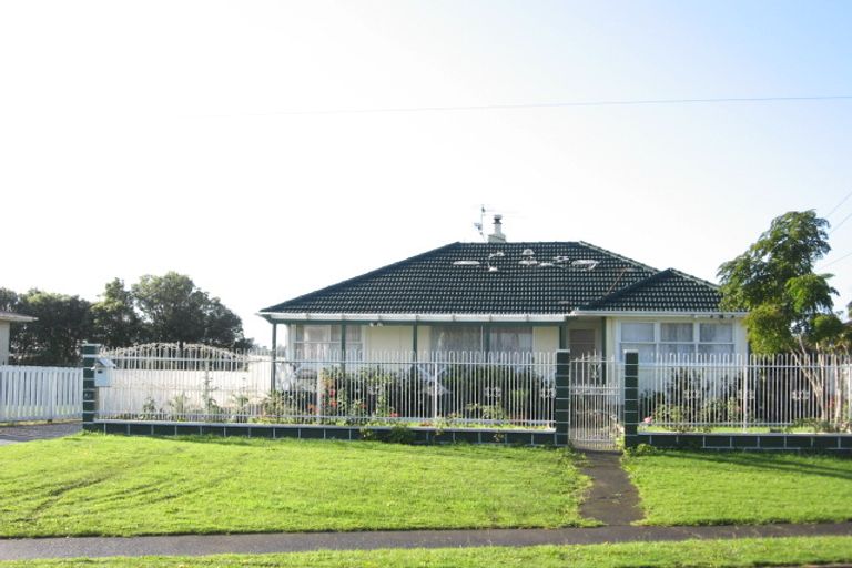 Photo of property in 25 Tyrone Street, Otara, Auckland, 2023