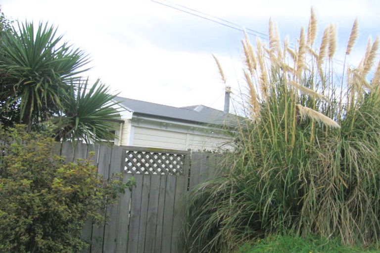 Photo of property in 286a Main Road, Tawa, Wellington, 5028