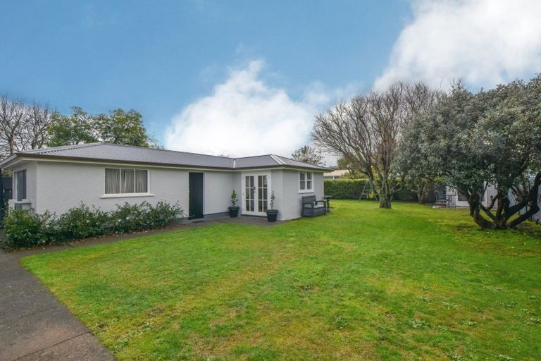 Photo of property in 69 Nelson Crescent, Carterton, 5713