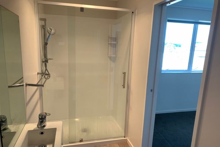 Photo of property in 151 Bruce Mclaren Road, Henderson, Auckland, 0612