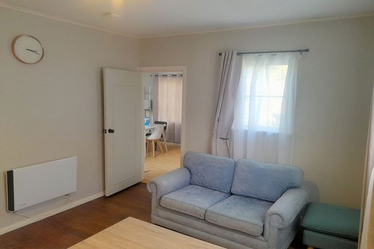 Photo of property in 171 Oxford Terrace, Epuni, Lower Hutt, 5011