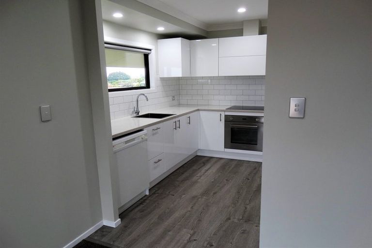 Photo of property in 32 Rosehill Place, Nawton, Hamilton, 3200