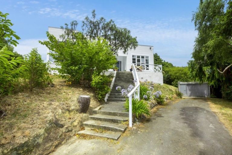 Photo of property in 27 Dunns Street, Silverstream, Upper Hutt, 5019