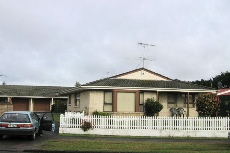 Photo of property in 19b Opaheke Road, Papakura, 2110
