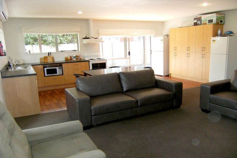 Photo of property in 59a Centennial Avenue, Riccarton, Christchurch, 8041