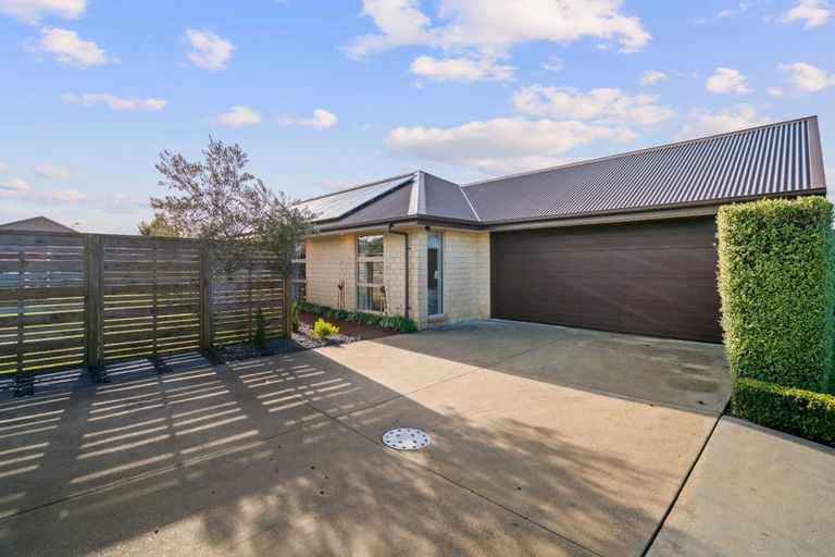 Photo of property in 24 Strauss Drive, Rolleston, 7614
