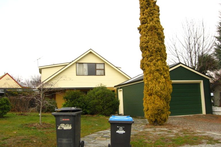 Photo of property in 22 Preston Drive, Arrowtown, 9302