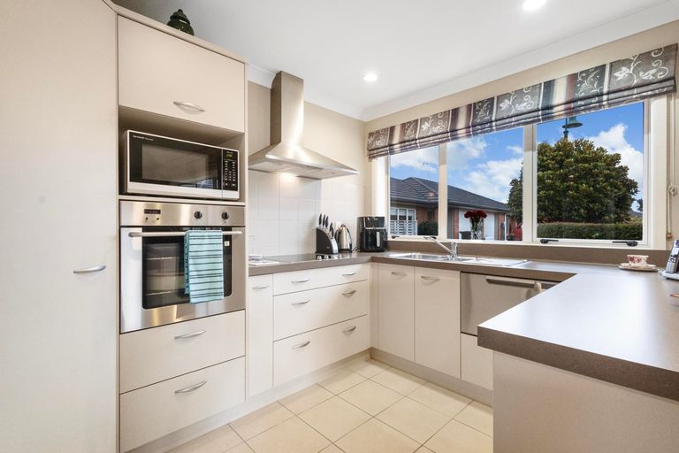 Photo of property in 18 Burr Street, Cambridge, 3434