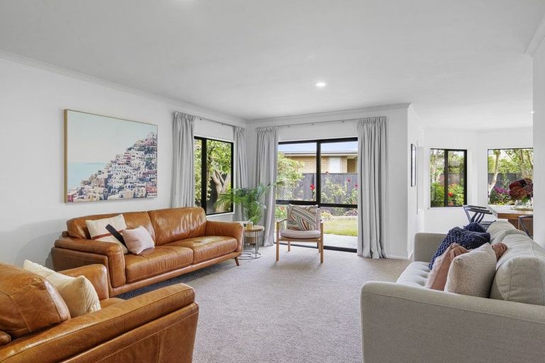 Photo of property in 20 Caroline Way, Northwood, Christchurch, 8051