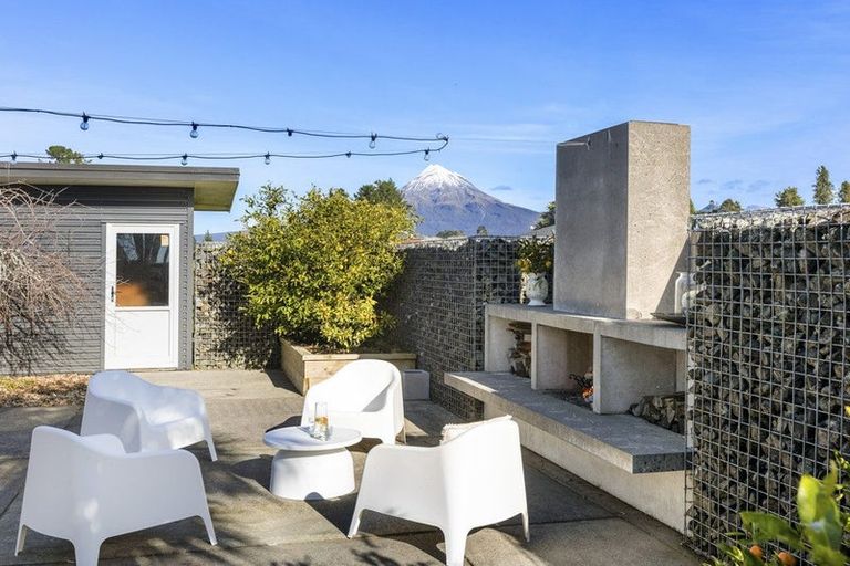 Photo of property in 75 Lepper Road, Inglewood, 4386