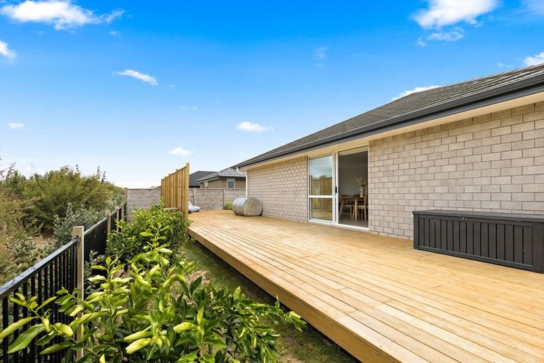 Photo of property in 17 Ella Anne Crescent, Warkworth, 0910